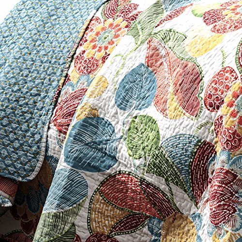 Bungalow Rose Micha 3-Piece Floral Pattern Reversible Coverlet Quilt Set - Diamond Home USA