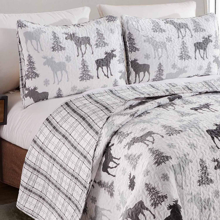 3-Piece Outdoors Pine Trees Print Moose Quilt Set Full/Queen Size Grey - Queen