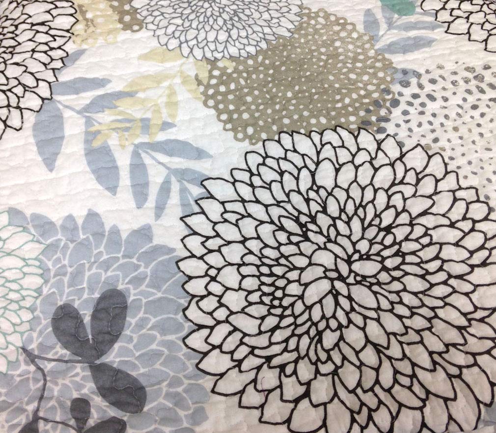 Finely Stitched Carolina Floral Quilt Set - Garden Blooms