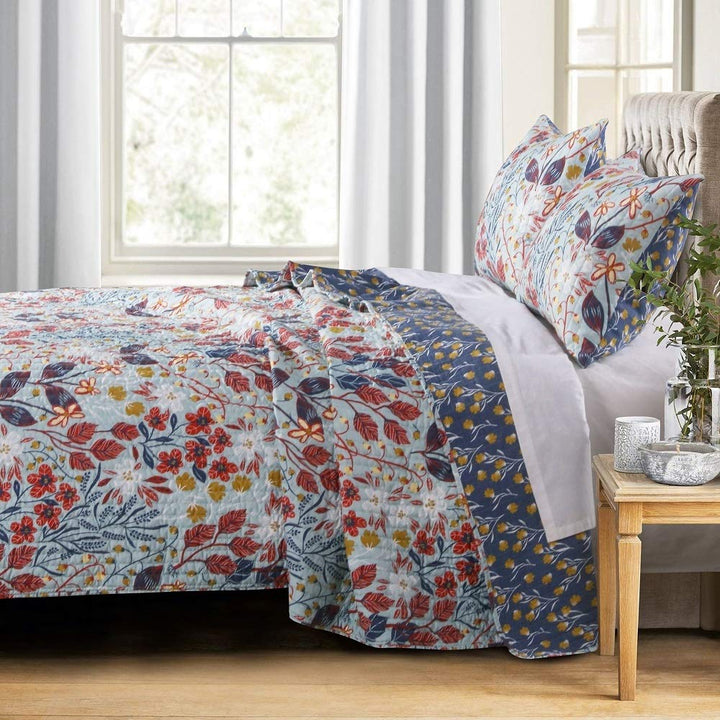 3 Piece French Country Slate Blue Quilt Contemporary Style Free Flowing Queen/Full - Queen