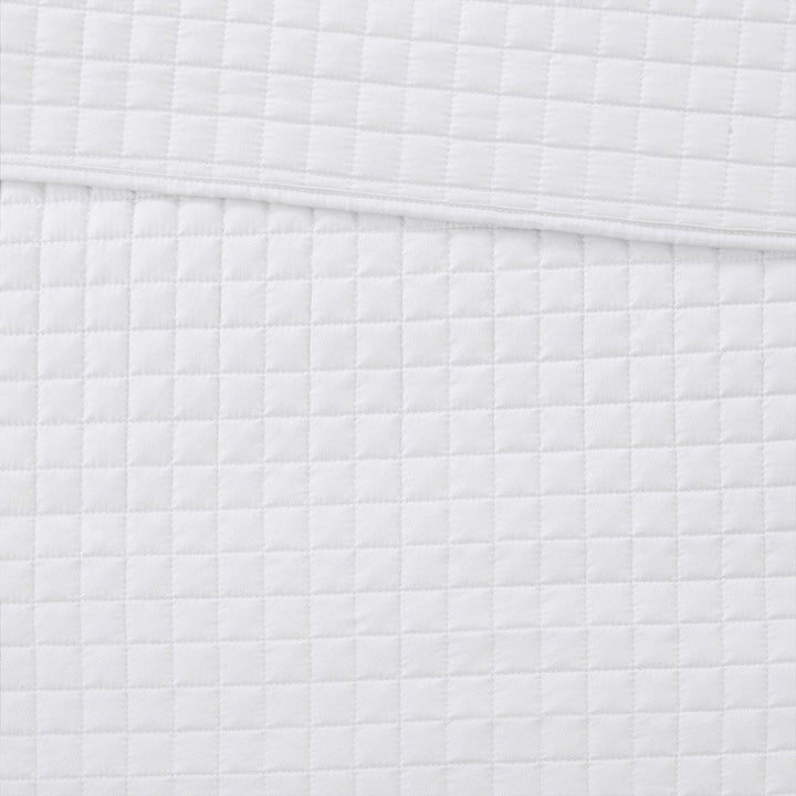 510 DESIGN Otto 3 Piece Coverlet Set White Full/Queen Full/Queen(90" x90) - Diamond Home USA