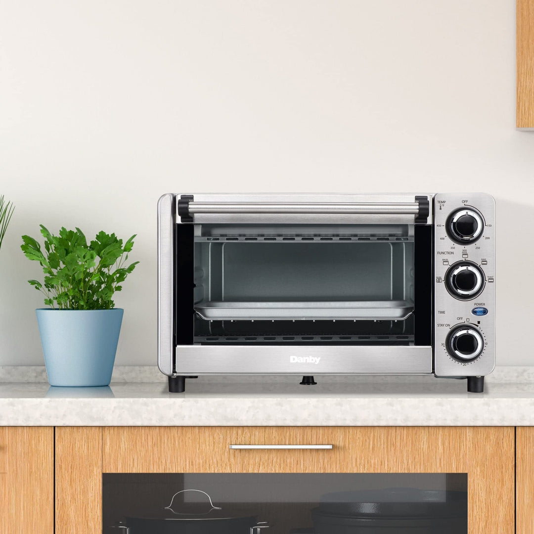 0.4 Cu Ft/12l 4 Slice Countertop Toaster Oven In Stainless Steel - Diamond Home USA