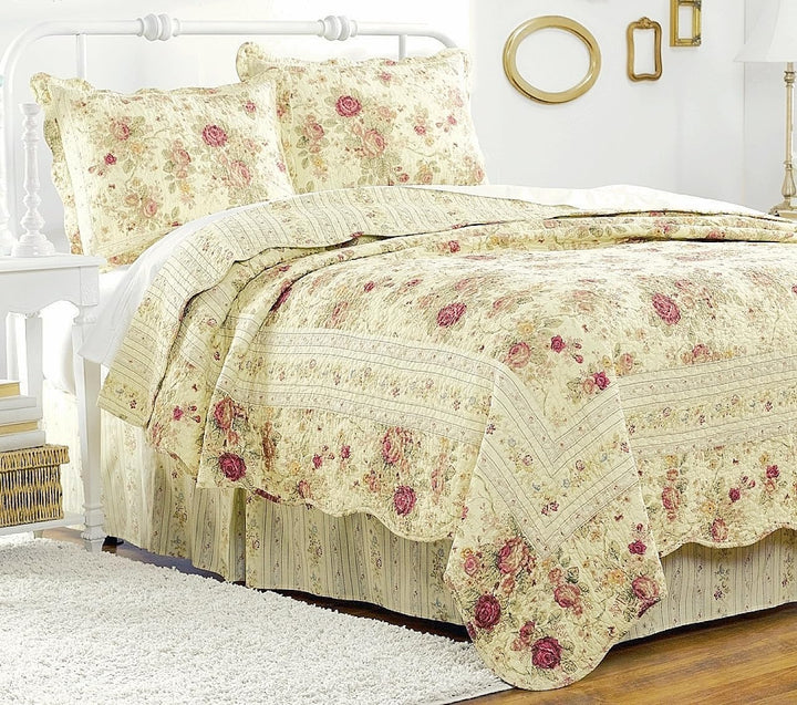 Chic Shabby Romantic Bedding Quilt Set