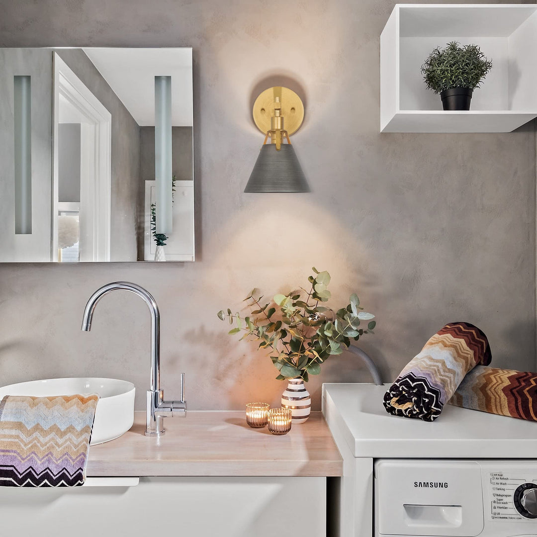 Modern 1-light Wall Sconces Silver Metal Cage for Powder Room L6.1 * W7.4 - Diamond Home USA