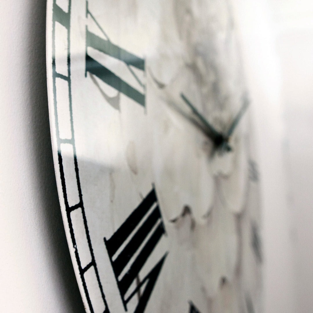 Design Art Designart 'Indigold Grey Peonies I' Farmhouse Large Wall Clock 23 in. - Diamond Home USA