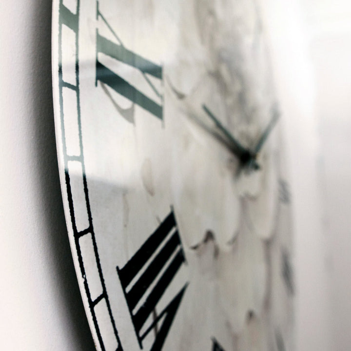 Design Art Designart 'Indigold Grey Peonies I' Farmhouse Large Wall Clock 23 in. - Diamond Home USA