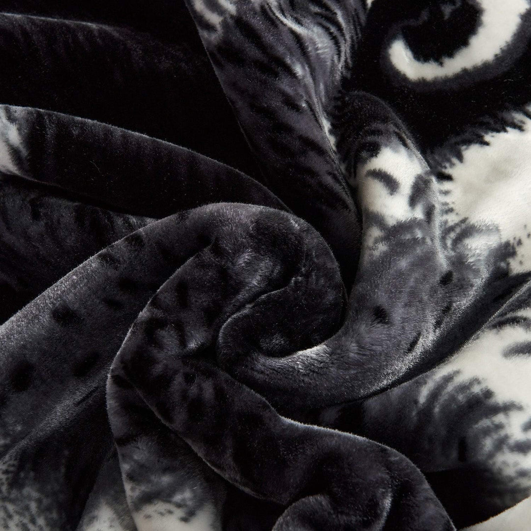 Wolf Printed Winter Heavy Blanket 10lbs Plush Korean Style King Size Black - Diamond Home USA