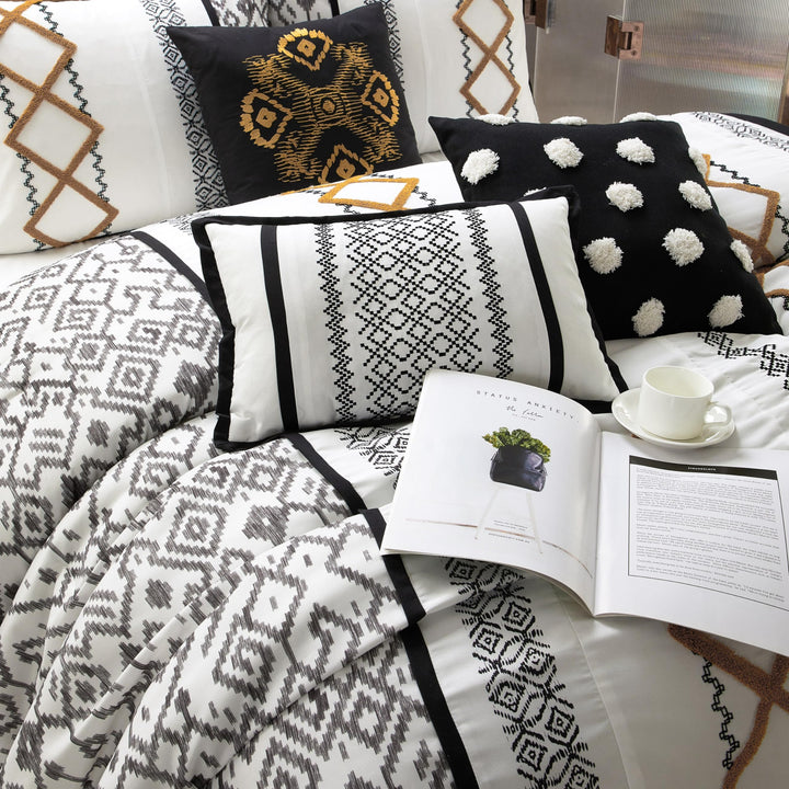 Stratford Park Luxury 7 Piece Cozy Comforter Set Queen Size Black and Gold - Diamond Home USA