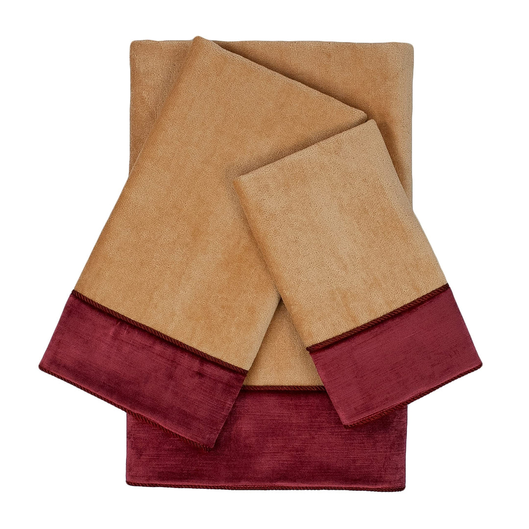 Sherry Kline Centinela 3-Piece Embellished Towel Set - 13 x 18 x .5/16 x 25 x