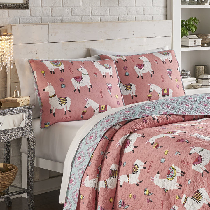 Vue Llama Drama Modern Graphic Reversible Quilt Set 3 Piece