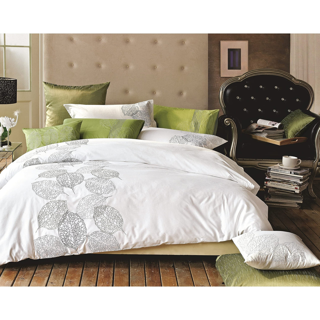 Melange Home Broderie Ensemble housse de couette Collection Turning Leaf Emb White - 3 Piece - King