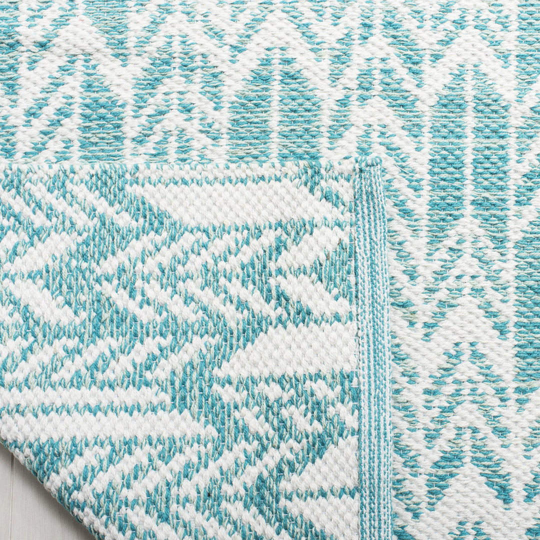 SAFAVIEH Montauk Collection Accent Rug - 3' x 5' Aqua & Ivory Handmade Cotton - Diamond Home USA