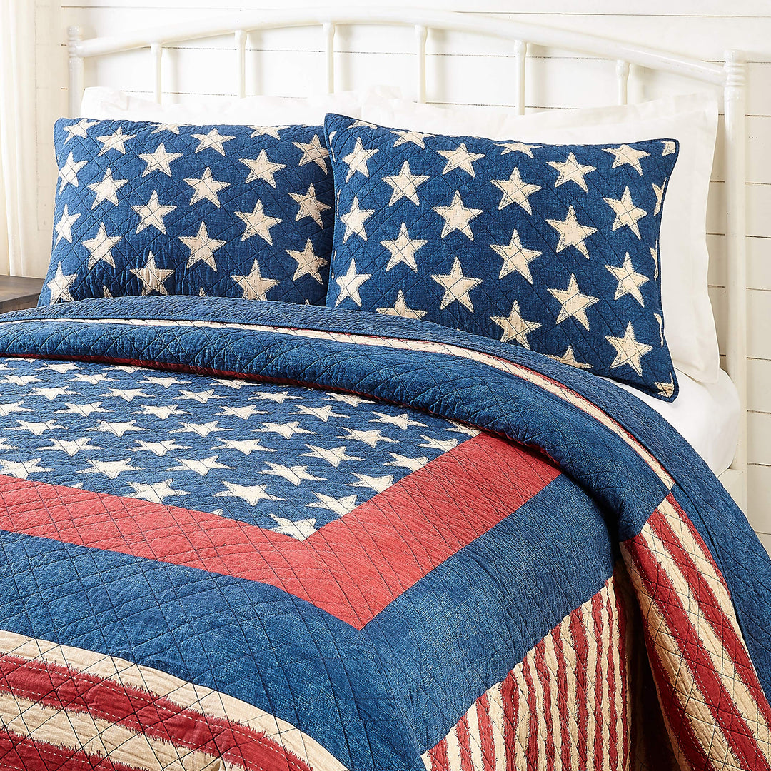 MODERN HEIRLOOM Americana Patch Quilt with 2 Shams 3-Piece Reversible All