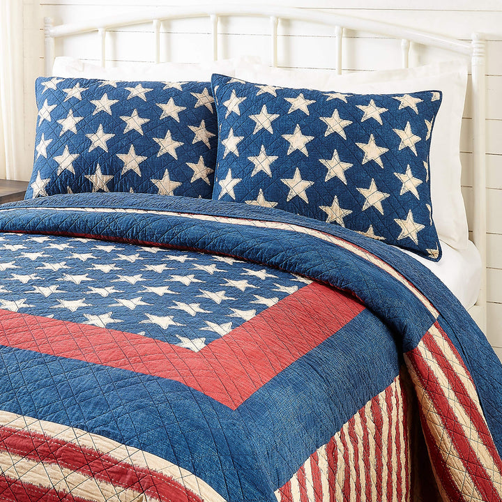 MODERN HEIRLOOM Americana Patch Quilt with 2 Shams 3-Piece Reversible All