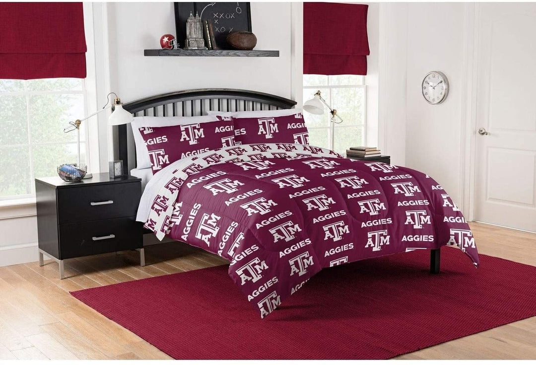 5 Piece Texas &M Aggies Comforter Queen Set Football