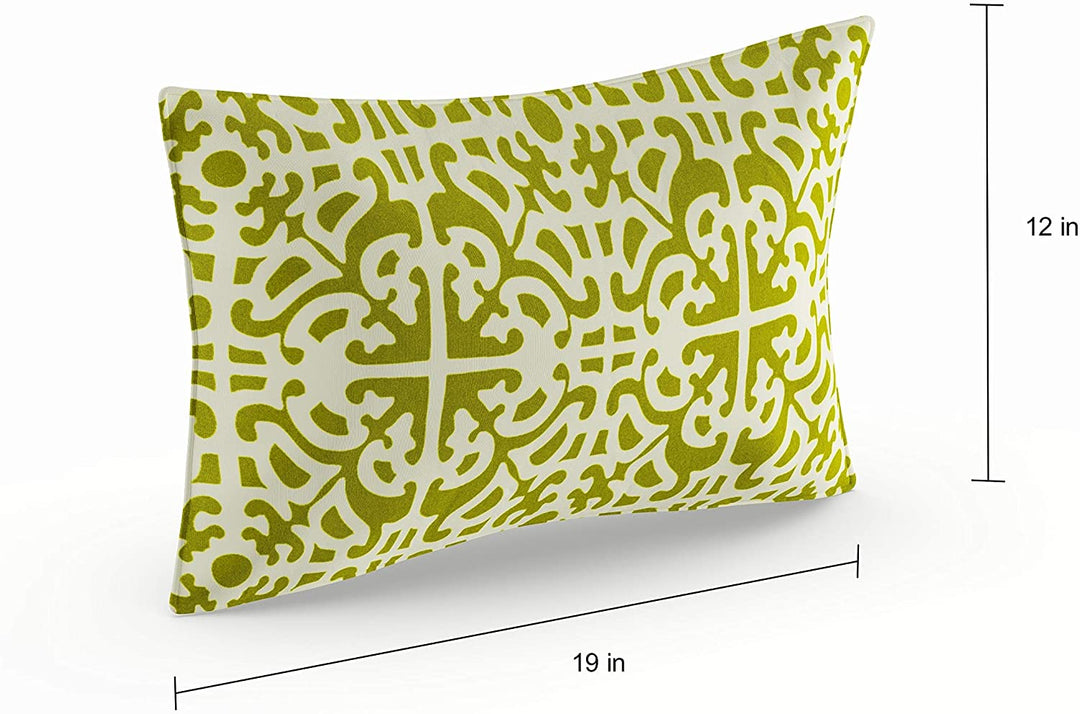 19x12 inch Rectangular Outdoor Grass Accent Pillows (Set 2) Green White Damask Transitional Polyester Fade Resistant Uv Water