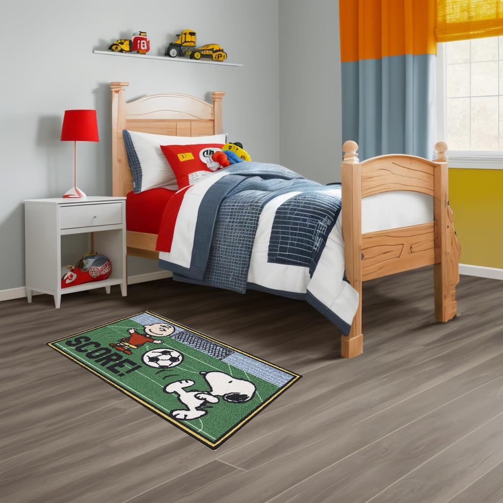 Nourison Peanuts by Friends Green Accent Rug - 1'6" x 2'6" - Diamond Home USA