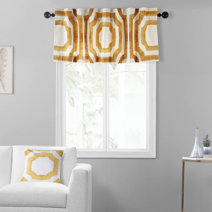 HPD Half Price Drapes Window Valance 50 X 19 Cotton Mecca Printed PRTW-VLD23C-19 Mecca Gold