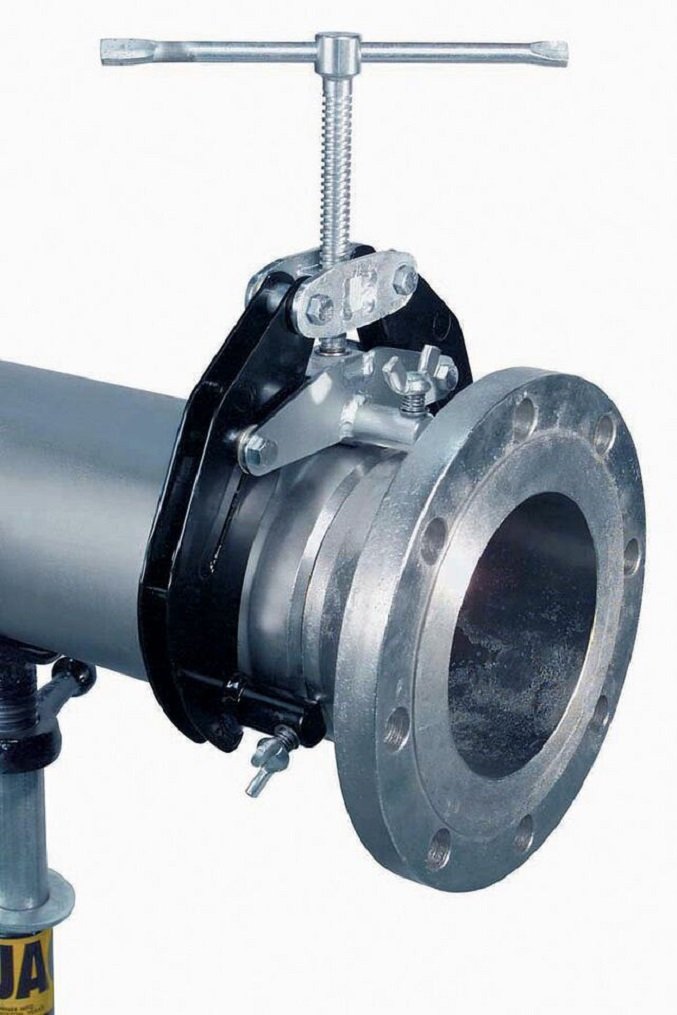 Sumner Manufacturing 781130 Ultra Clamp 1" to 2.5" - Diamond Home USA