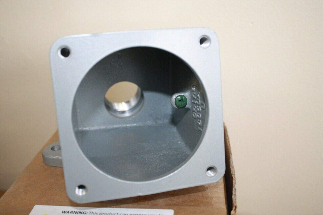 Hubbell MB602W Back Box PS INS ANG Box 60A 1 1/4IN HUB Alum - Diamond Home USA