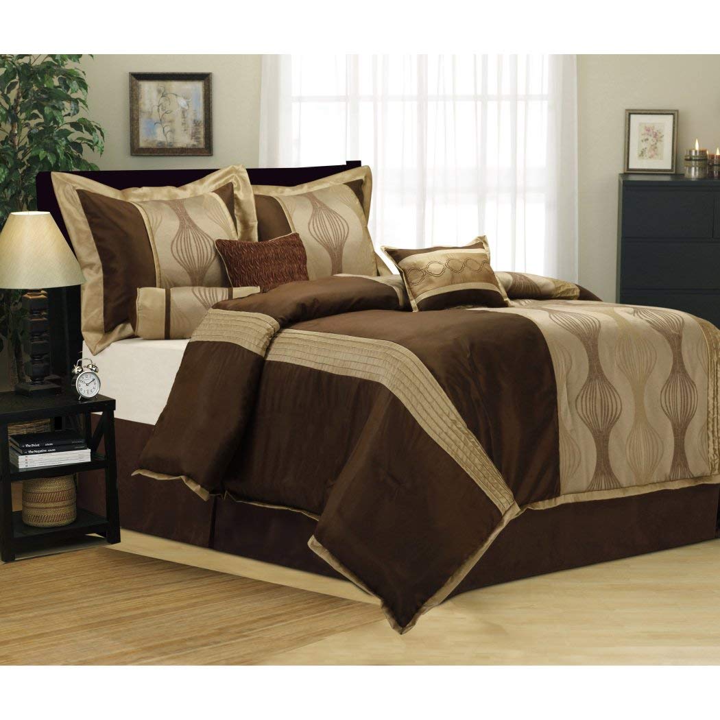 7 Piece n Color Geometric Comforter Cal California Set