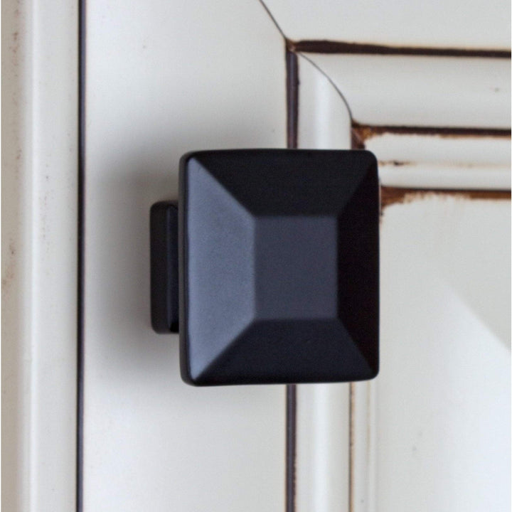 1.375-inch Matte Black Square Cabinet Knobs (Pack of 25) Metal - Diamond Home USA