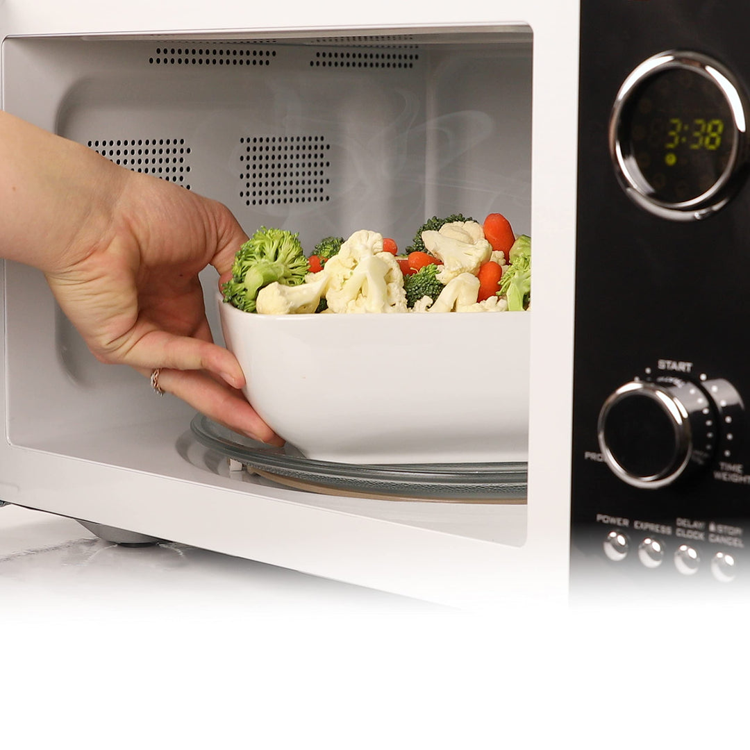 Nostalgia RMO4BK Retro 0.9 Cubic Foot 800-Watt Countertop Microwave Oven 5 Power