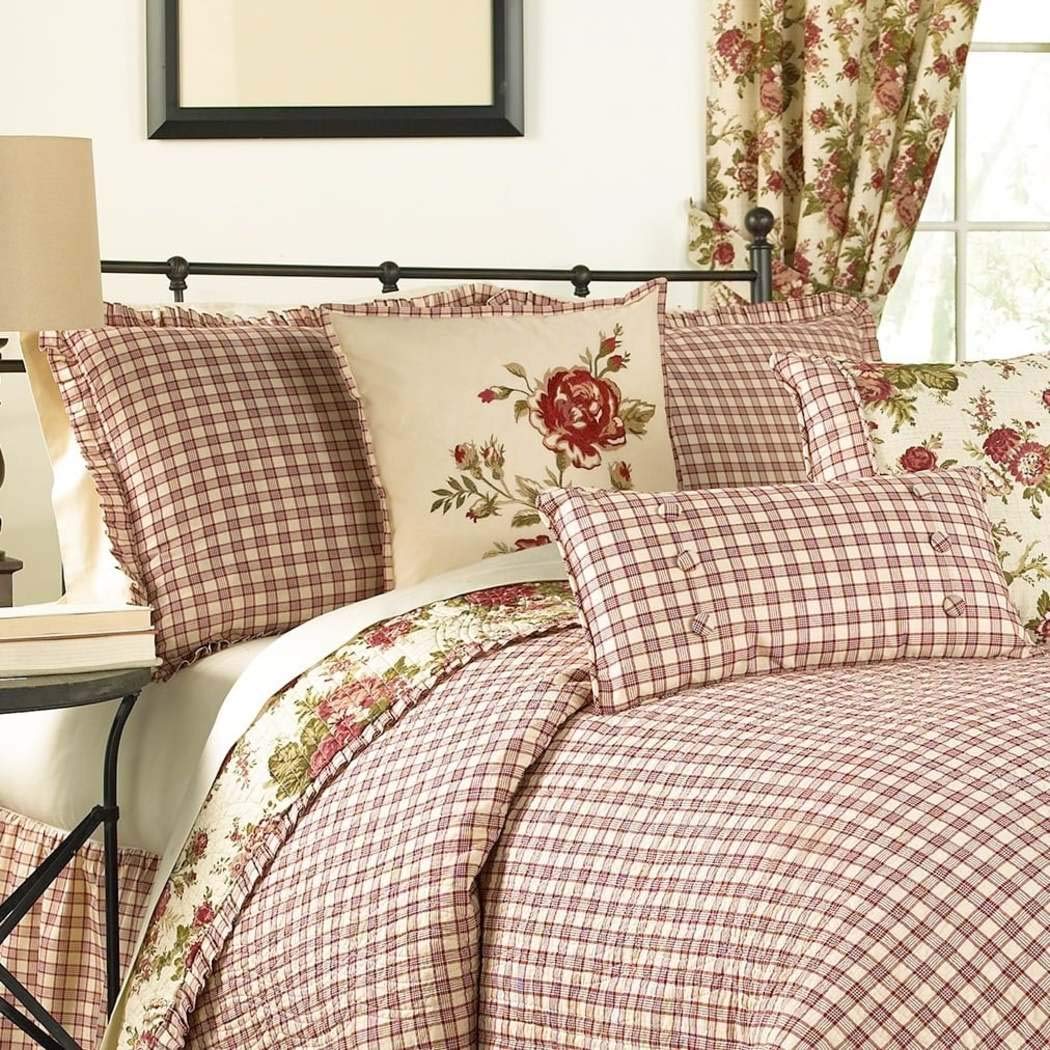 MPN 4 Piece Vintage Red Green White King Quilt Set Floral Themed Reversible - Diamond Home USA