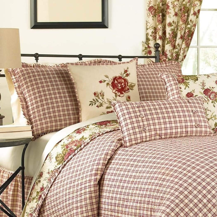 MPN 4 Piece Vintage Red Green White King Quilt Set Floral Themed Reversible - Diamond Home USA