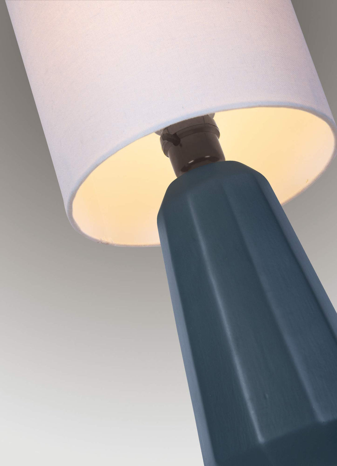 Lite Source Mini Table LAMP Jet Black Ceramic/White Linen Shade A 60W - Diamond Home USA