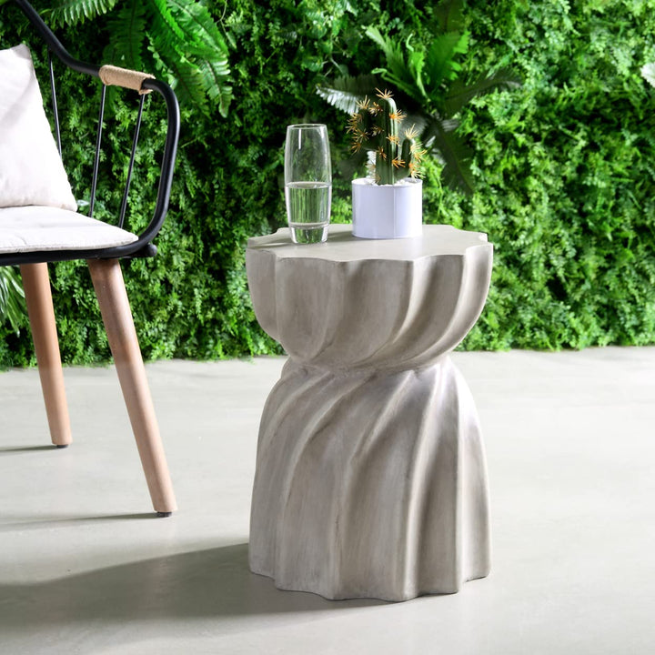 Christopher Knight Home Robin Outdoor Contemporary Lightweight Accent Side Table - Diamond Home USA