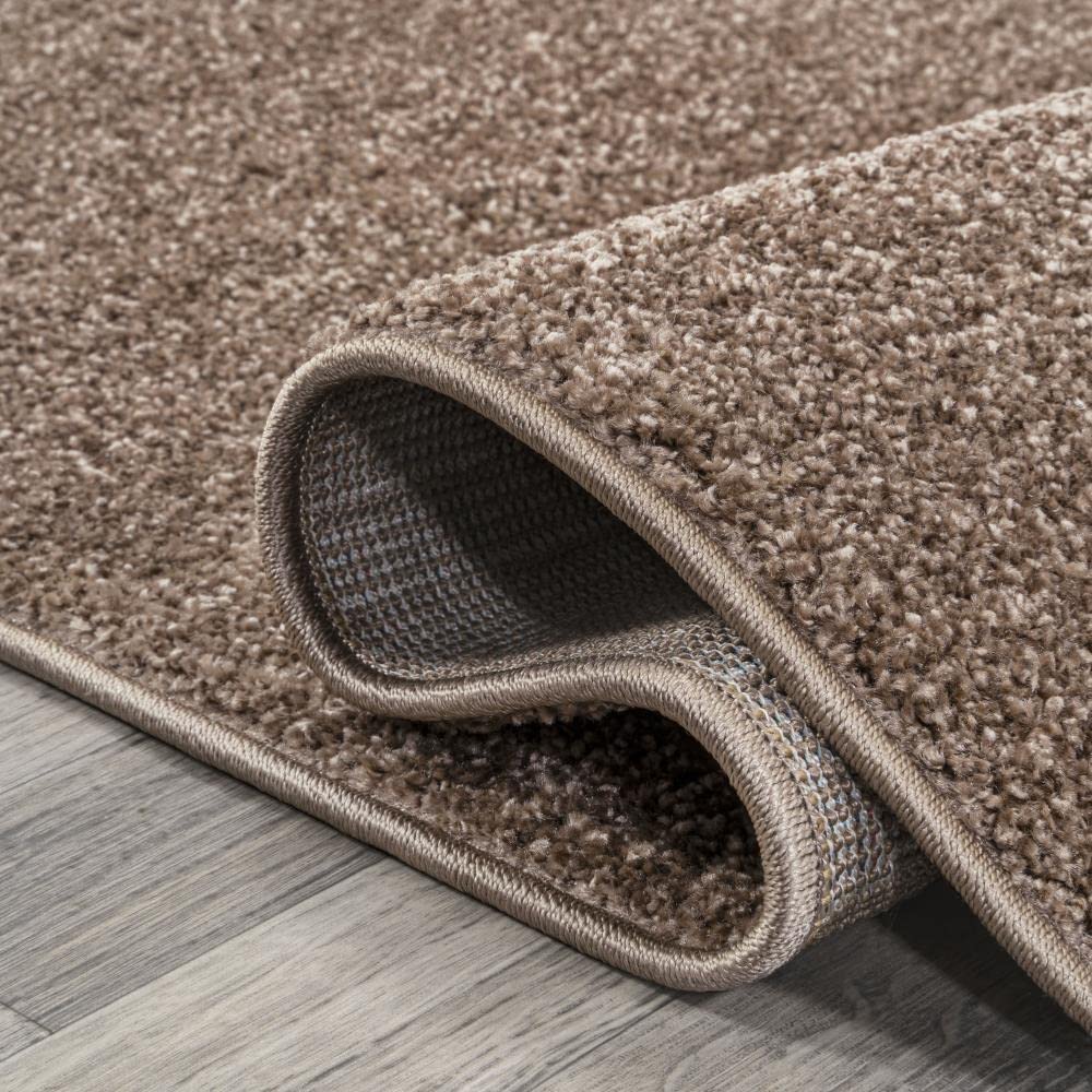 JONATHAN Y Tumbling Solid Low-Pile Area Rug