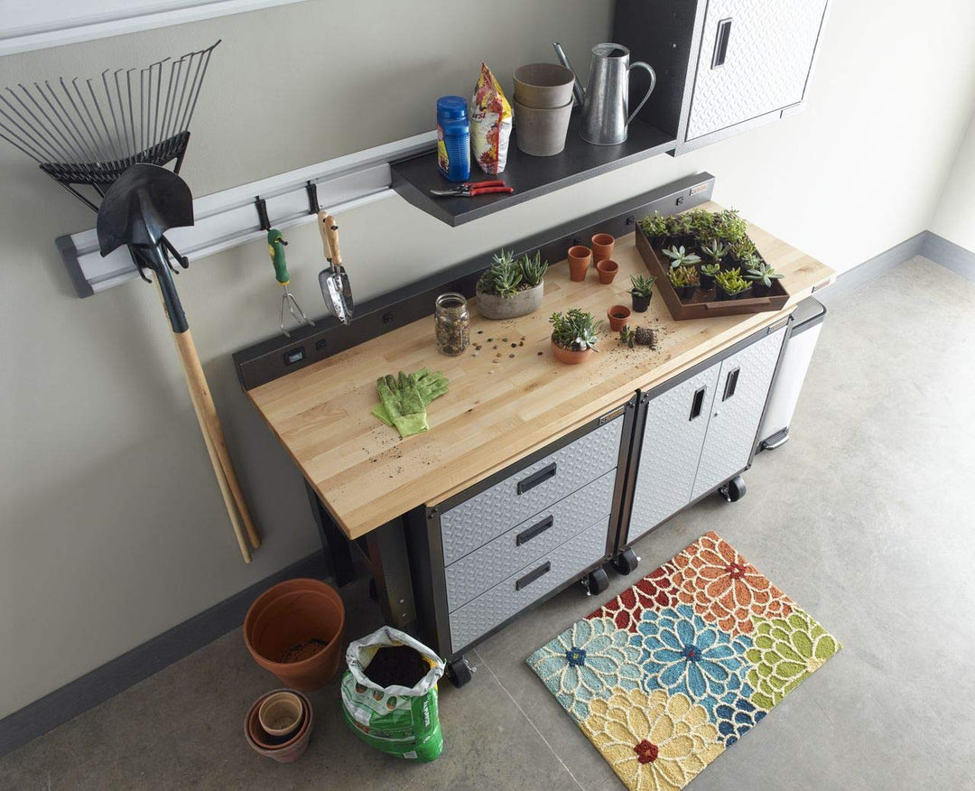 Gladiator 30" Solid Shelf GAWA30SF Hammered Granite - Diamond Home USA