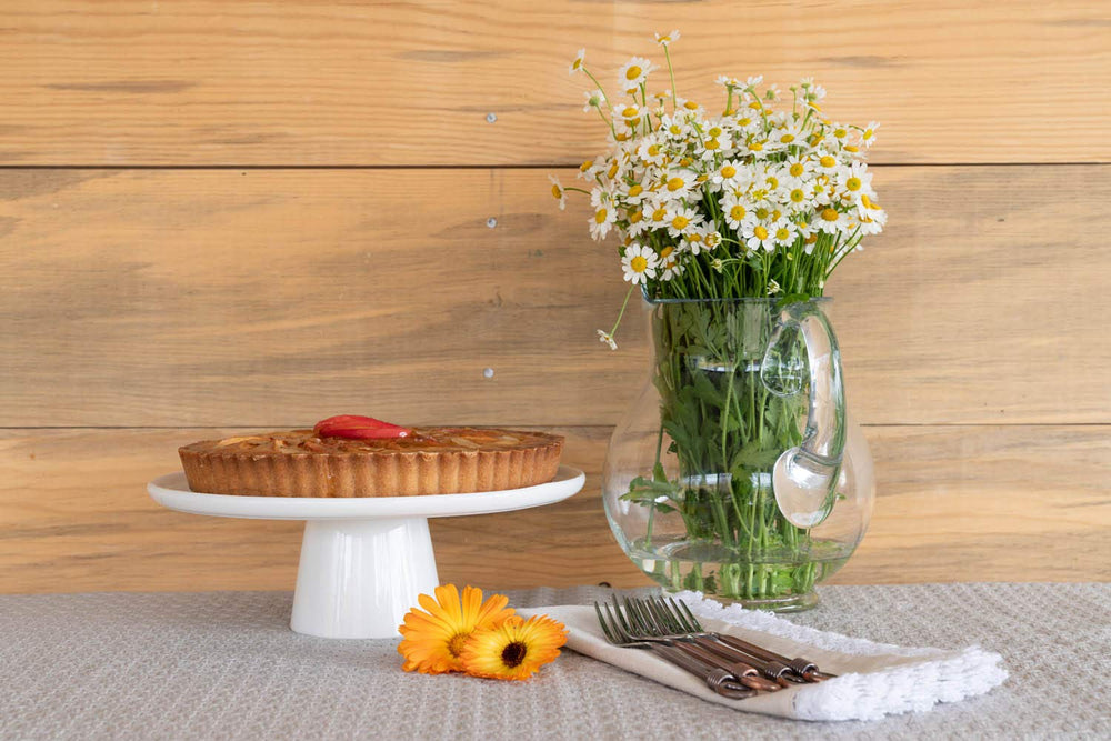 10 Strawberry Street Whittier 10.5" Cake Stand Set of 2 White - Diamond Home USA