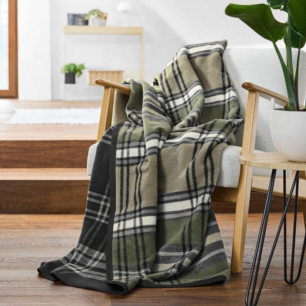 Cotton Blend Fall Inspired Plaid Throw Blanket 'E' Black Green Off/White - Diamond Home USA