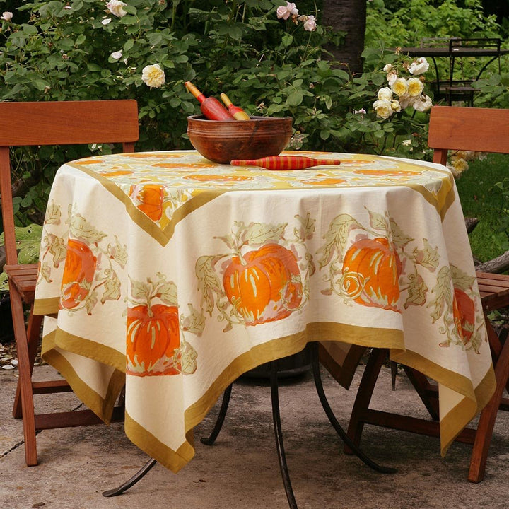 Couleur Nature Pumpkin Tablecloth 59-inches by 86-inches Orange/Green - Diamond Home USA
