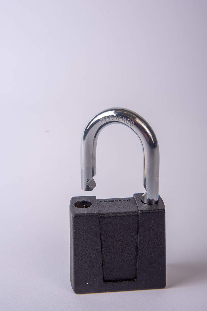 Sesamee K5003/4 4 Dial Bottom Resettable Combination Padlock with 1-Inch - Diamond Home USA