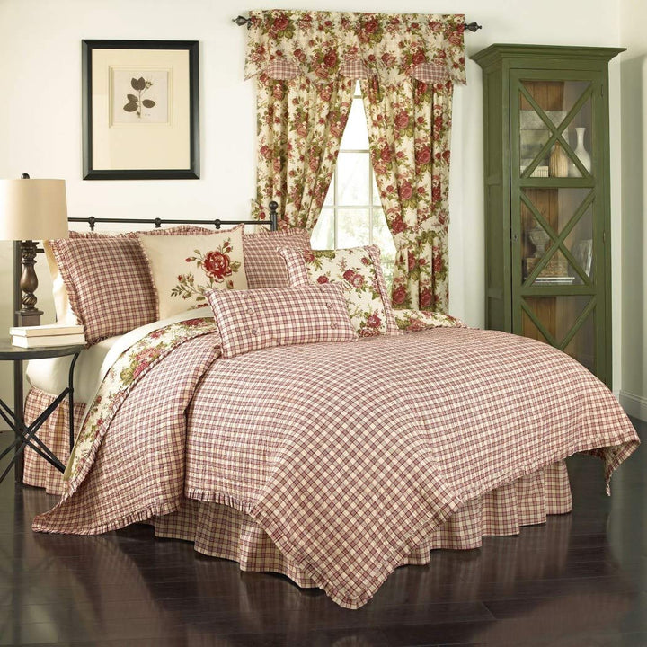 MPN 4 Piece Vintage Red Green White King Quilt Set Floral Themed Reversible - Diamond Home USA