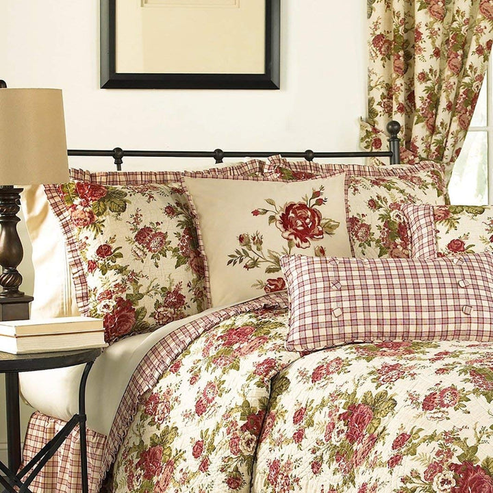 MPN 4 Piece Vintage Red Green White King Quilt Set Floral Themed Reversible - Diamond Home USA