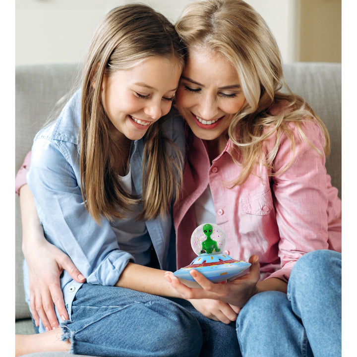 Alien Snow Globe Figurine with Sparkling Glitter 45mm 3.9â€³lx3.9â€³wx3.2â€³h - Diamond Home USA