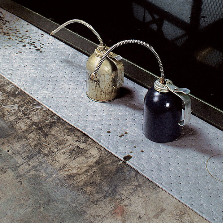 New Pig Absorbent Mat Roll 1-Gal Absorbency Per Roll Absorbs Oils & Water - Diamond Home USA