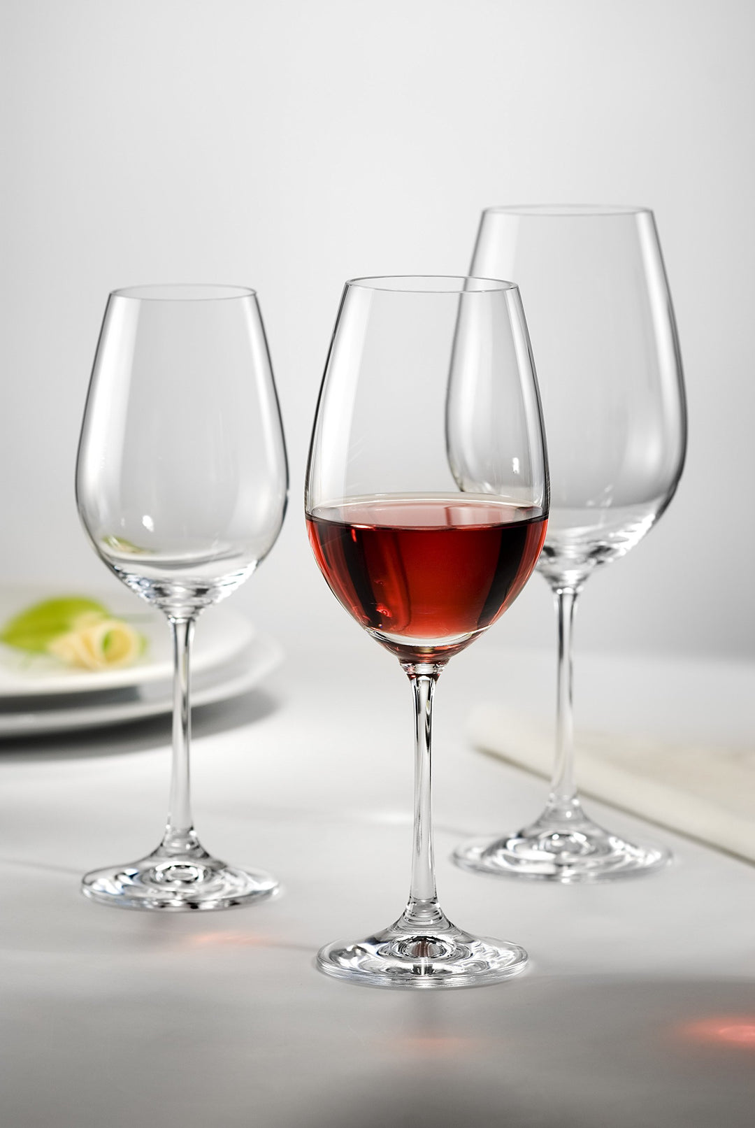 Red Vanilla 18 Piece Viola Wine Set Clear - Diamond Home USA