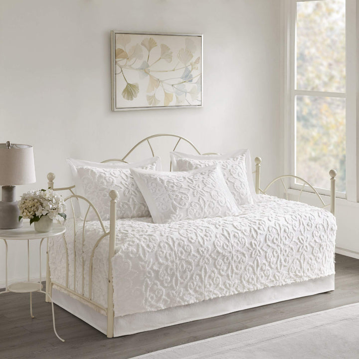 Bright White Chenille Daybed Set Medallion Pattern Bedding Textured Soft