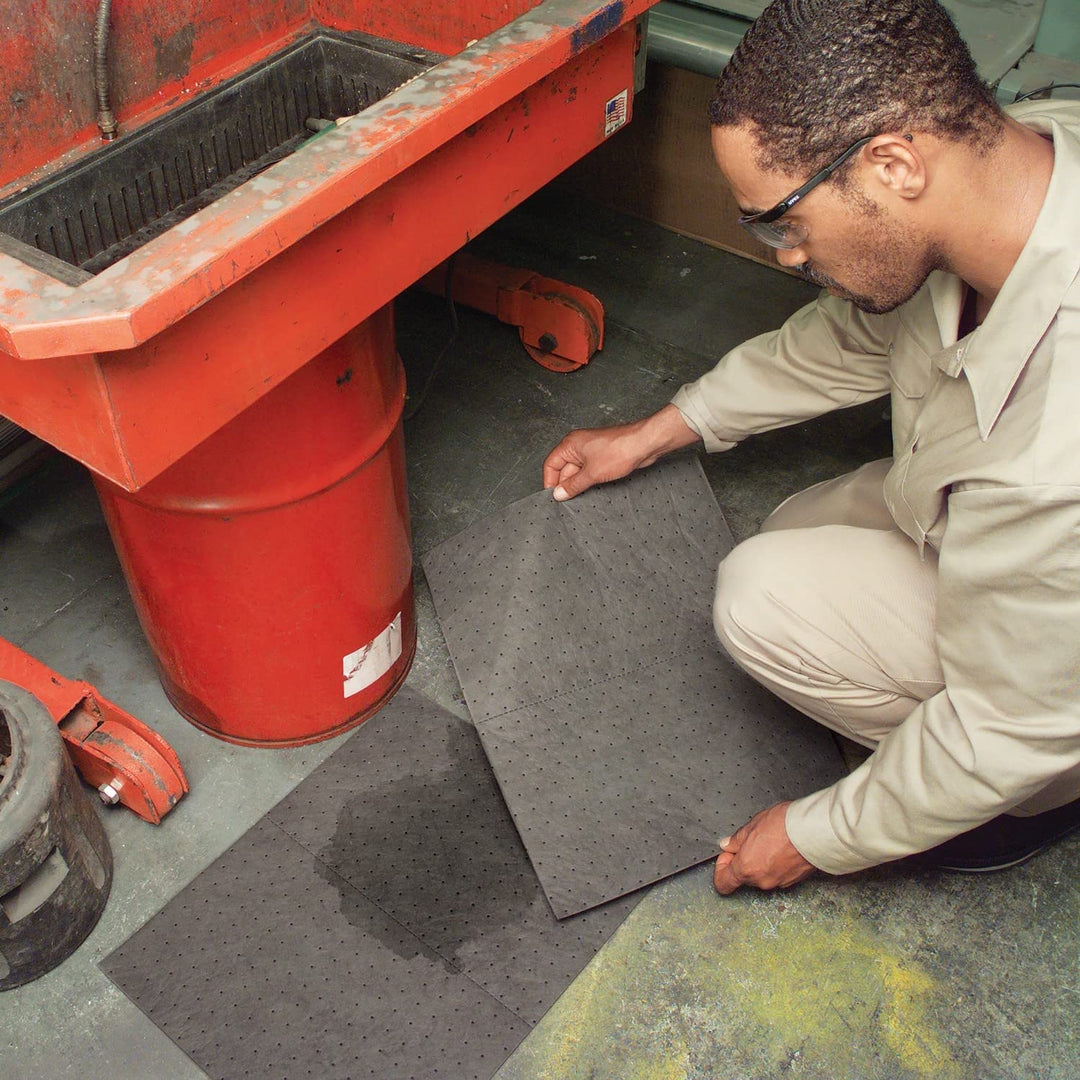 New Pig Mat|Oil Absorbent Mat|Original Pig Mat|15" x 20" Lightweight Mat - Diamond Home USA