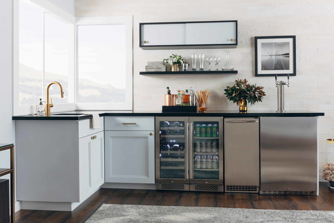 ACP Aspect 5.9-inch x 23.6-inch Golden Sandstone Peel and Stick Stone Backsplash - Diamond Home USA