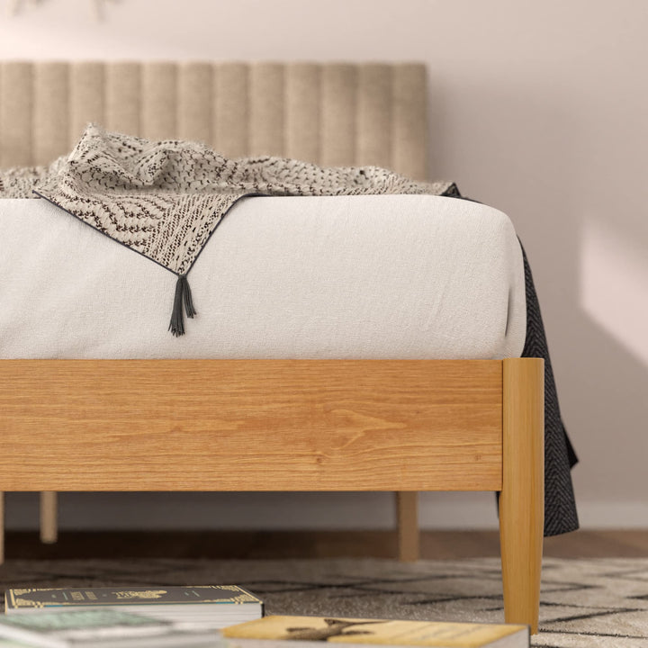 ZINUS Amelia Wood Platform Bed Frame with Upholstered Headboard / Solid Wood Bed Full