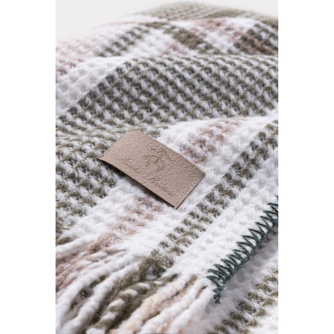 Greenly Throw Green Geometric Casual Cotton - Diamond Home USA