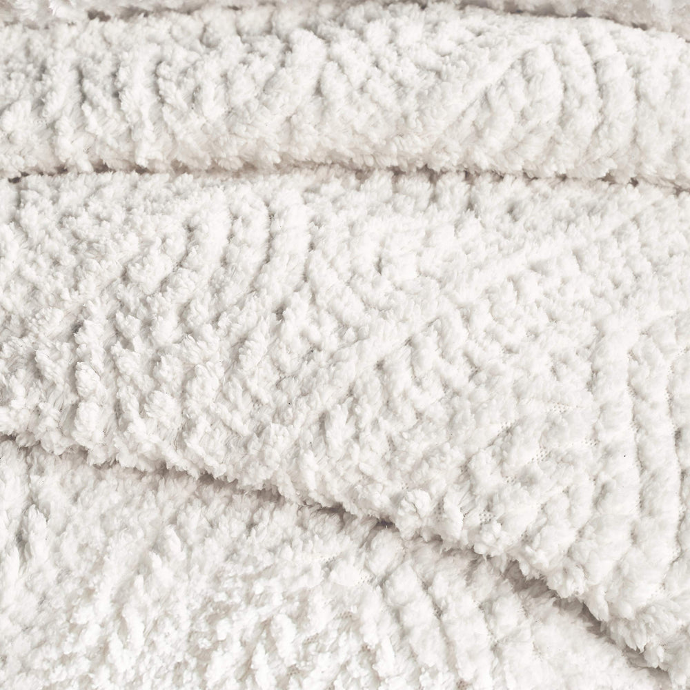 G.H. Bass Plush Sherpa Cable Knit Fluffy Soft Solid Pinsonic Cozy Comforter Full - Queen - Diamond Home USA