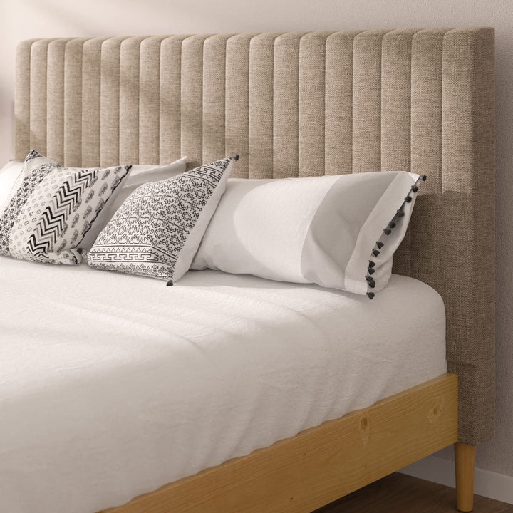 ZINUS Amelia Wood Platform Bed Frame with Upholstered Headboard / Solid Wood Bed Full