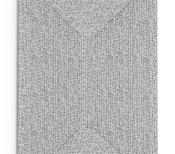 Rowan Handmade Braided Area Rug Hand-Woven Mid-Century Modern Casual Style